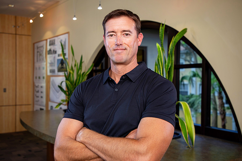 Partner-Tanner_Brock_02_800x533